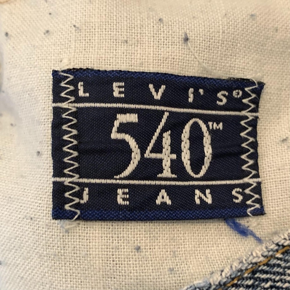 Vintage Levi's 540 Shorts Mens 34 Blue Denim Cutoff Frayed Raw Hem High Rise - Picture 2 of 9